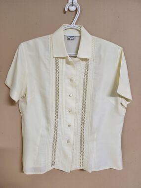 Women's Short-Sleeve Nylon Button Front Blouse in Light Butter Yellow
